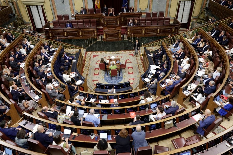 Plena inclusión valora os avances da reforma das leis de dependencia e discapacidade, pero reclama melloras no copagamento e nas condicións laborais dos coidados e dos apoios